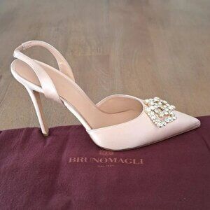 Bruno Magli Moda Pump in Champagne Satin Leather - Size: 10.5